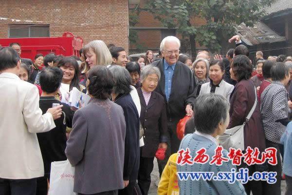 挪威尤约翰牧师一行访问陕西教会(图5)