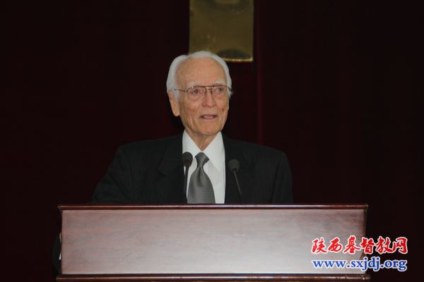 美国葛培理布道会副总裁亨利•霍利牧师一行来我省访问(图6)