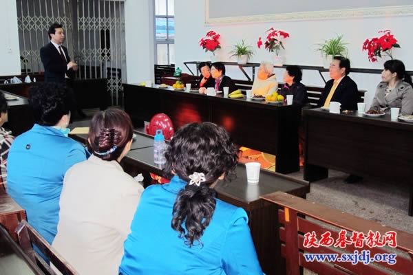 黄吕英玲女士一行访问陕西教会(图3)