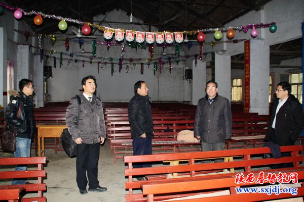 省基督教两会负责同工赴渭南市大荔、华阴教会进行工作调研(图2)