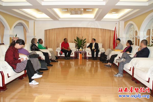 美国联合基督教会及基督会主席访问陕西教会
