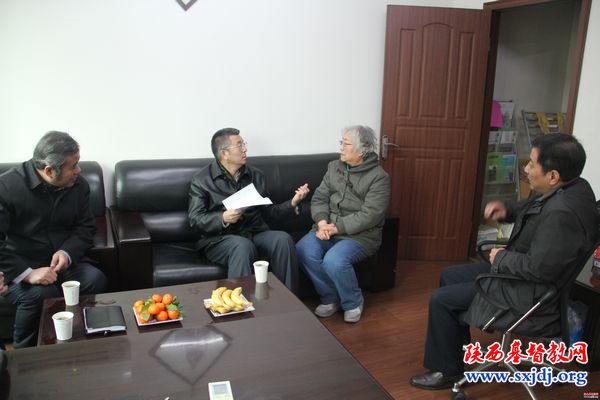 省委统战部领导一行视察西安市基督教女青会(图2)