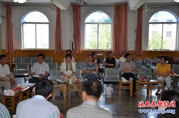 省基督教“两会”召开了全体同工宗教政策法规及制度学习会议(图2)