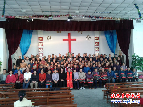 敬老爱老,从我做起——我省部分教会举办重阳敬老活动(图1)