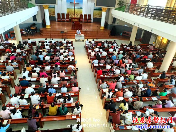 大荔县基督教两会举办庆祝中华人民共和国成立75周年座谈会