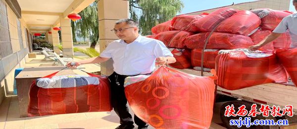 省基督教两会支持彬州市救灾行动获群众好评