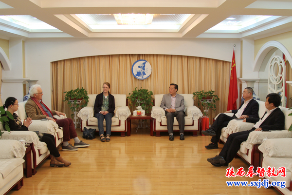 挪威信义教会尤约翰牧师一行来我会访问