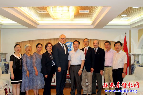 省基督教两会接待美国富勒神学院院长兰伯顿一行(图3)