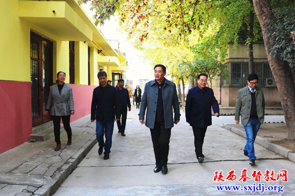 省民宗委主任王爱民到陕西圣经学校调研(图5)