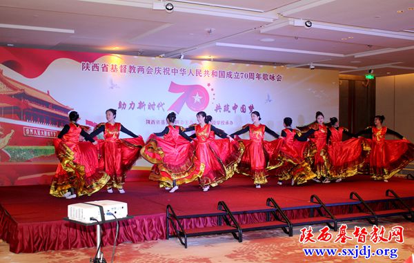 陕西省基督教两会成功举办“助力新时代，共筑中国梦”庆祝中华人民共和国成立70周年歌咏会(图8)