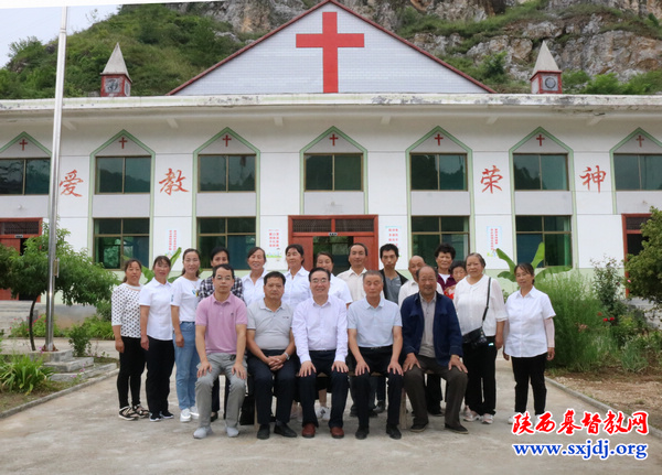 省基督教两会主席、会长王俊牧师赴商洛市教会走访调研(图18)