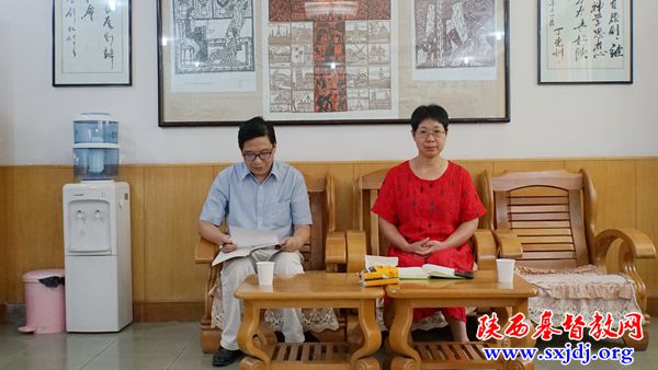 铭记历史  缔造和平 ——陕西圣经学校召开“纪念抗日战争胜利暨世界反法西斯战争胜利75周年”座谈会(图2)