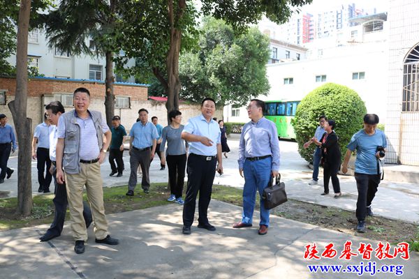 基督教全国两会单渭祥牧师走访省基督教两会、陕西圣经学校(图4)