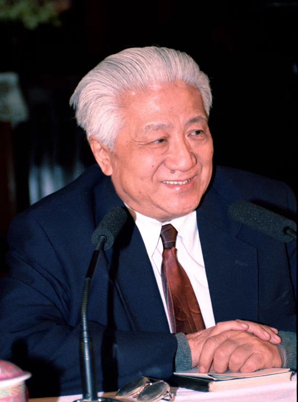 与时俱进的三自爱国运动(图4)