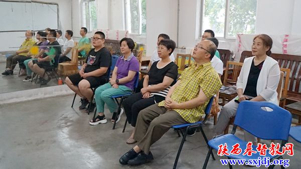 省基督教两会组织全体驻会同工及圣经学校教职工观看“庆祝中国共产党成立100周年大会”实况直播(图4)