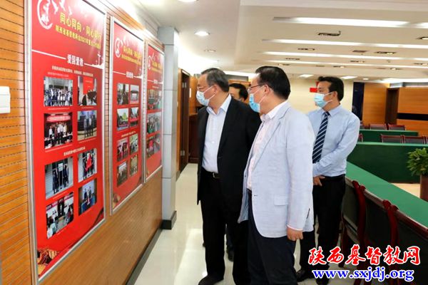 省民宗委主任董劲威一行走访省基督教两会(图7)