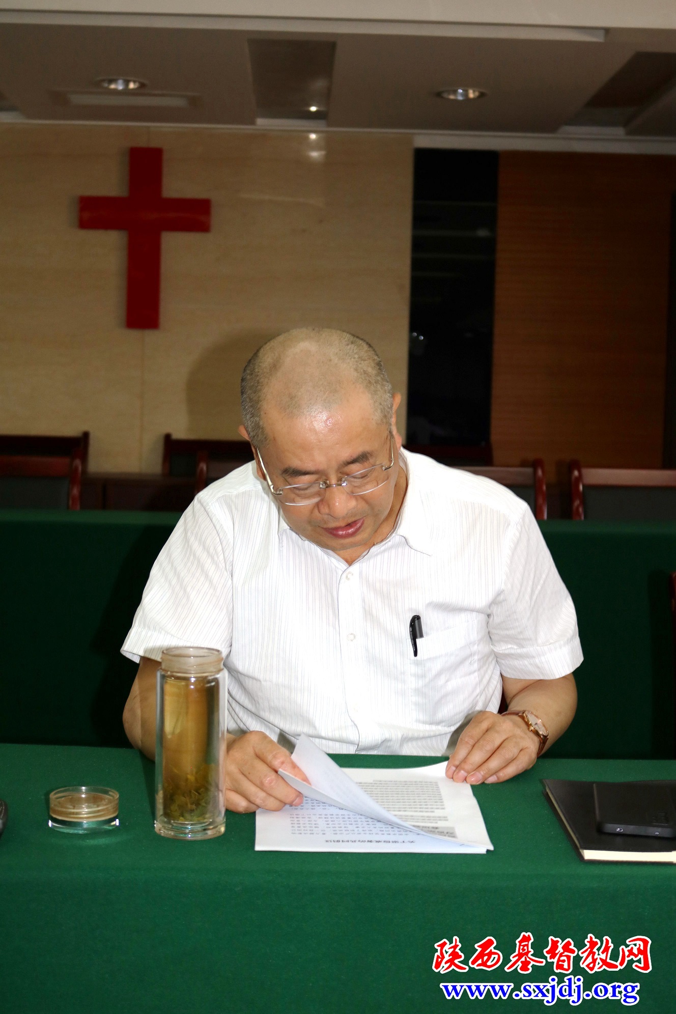 我会召开全体驻会同工“宗教政策法规宣传学习月”学习会暨《关于崇俭戒奢的共同倡议》学习推进会(图4)